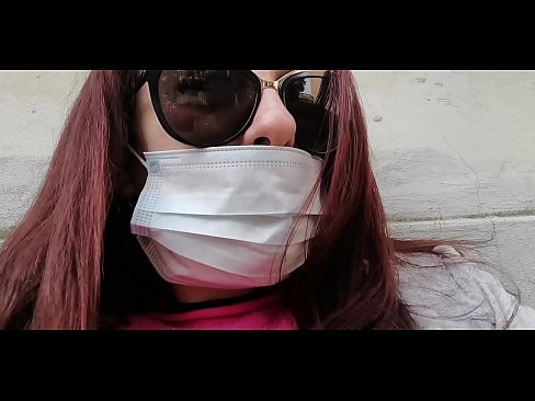 ❤️ Nicoletta o iphetetsa ho moahelani oa hae le pees ka karacheng ea hae (Special Covid19 Italy Quarantine) ﹏
