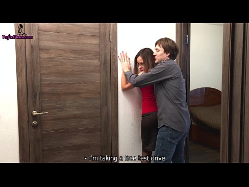 ❤️ Sexy Realtor e Itšohlometsa Pussy ea Hae le Li-Fucks Ha A ntse A Rekisa Afolete ea Hae - Krempai ﹏